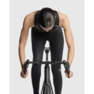 assos-uma-gt-eisenherz-ultraz-winter-s11-2-233115-f-sk7-w780-h554_5.webp