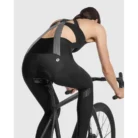 assos-uma-gt-eisenherz-ultraz-winter-s11-2-233115-f-sk7-w780-h554_7.webp